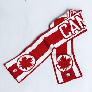 NWT Hudson’s Bay Team Canada Olympics Scarf